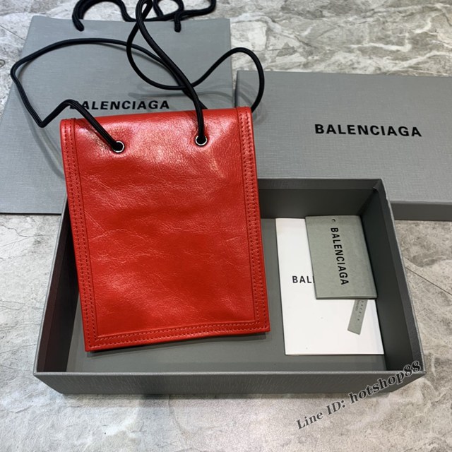 Balenciaga專櫃爆款小挎包 巴黎世家褶皺皮手機包 fyj1479